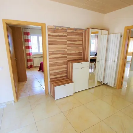 V&v Lloret-villa Christine, Lujosa 17 Personas Villa