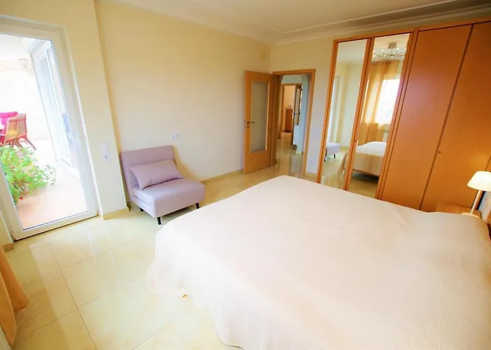 V&v Lloret-villa Christine, Lujosa 17 Personas Villa