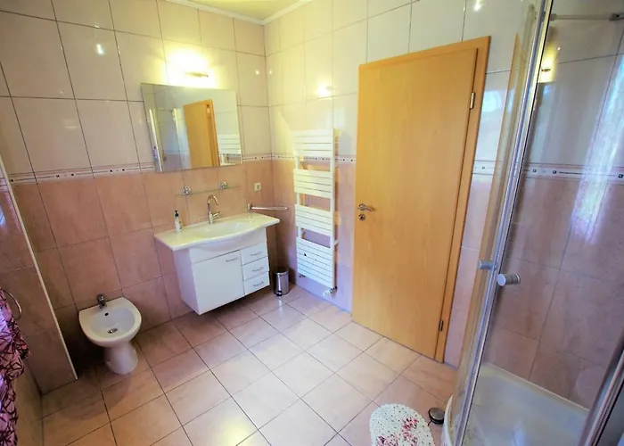 Villa V&v Lloret-villa Christine, Lujosa 17 Personas